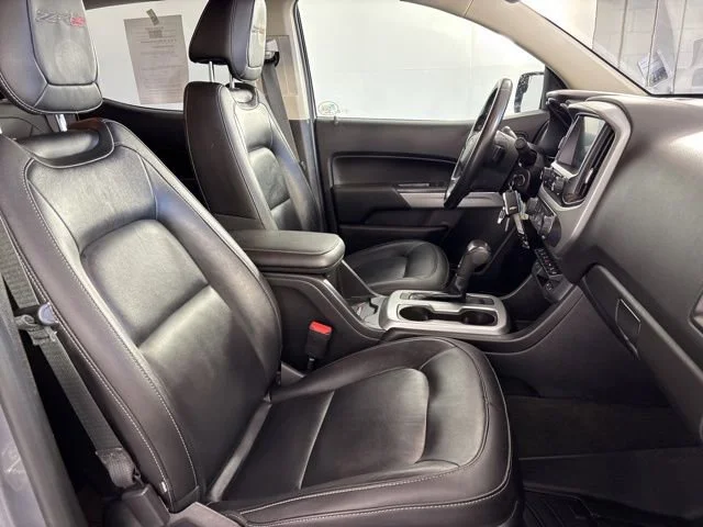 Used 2018 SATIN STEEL METALLIC Chevrolet 4WD ZR2 image 29