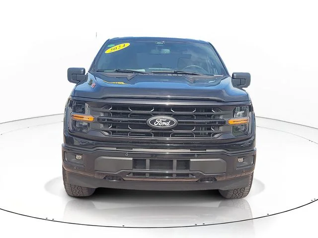 Used 2024 Black Ford XLT image 2