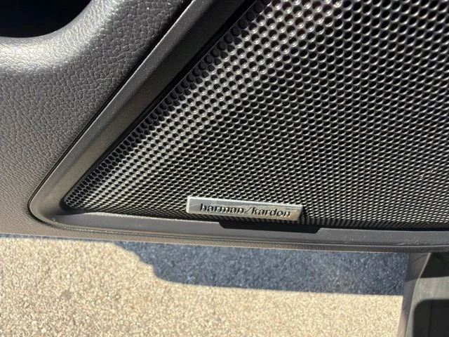 Used 2022 White Subaru Limited image 19