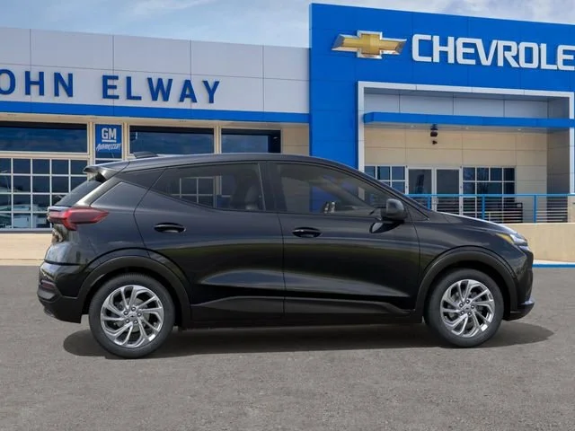 2027 Chevrolet Bolt LT - Photo 5