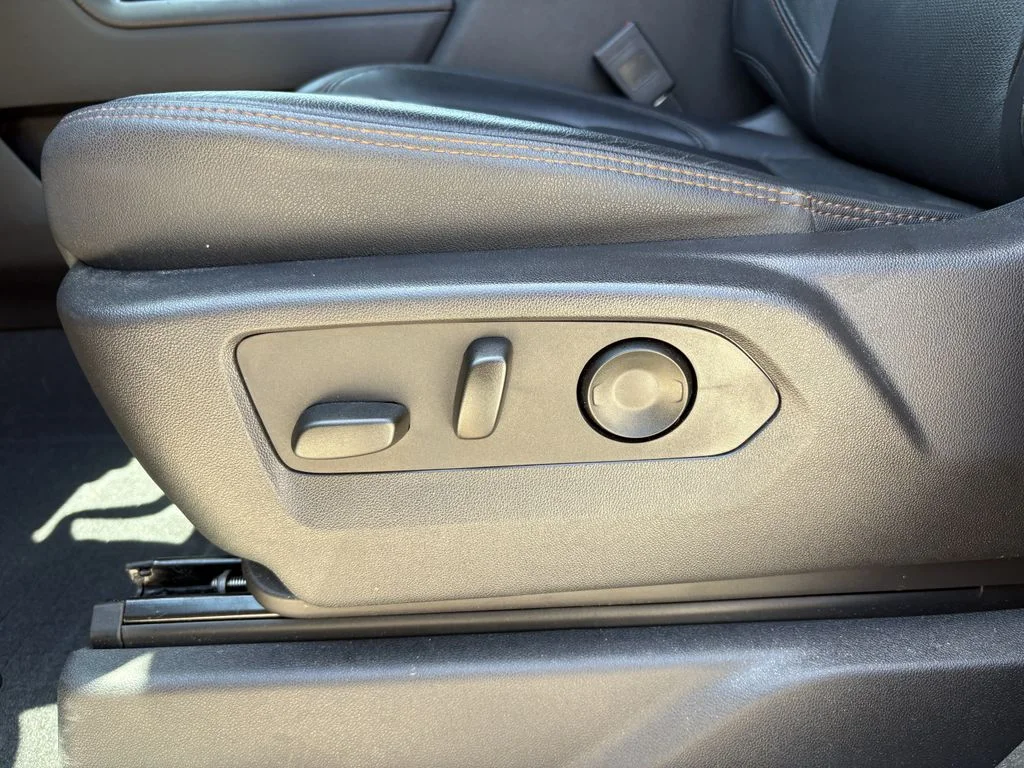 Used 2024 Thunderstorm Gray GMC AT4 image 13