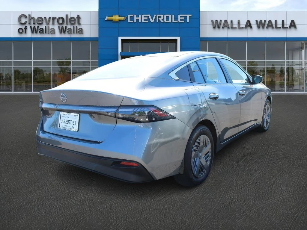Used 2026 Gun Metallic Nissan SV image 6