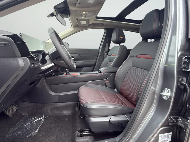 2026 Nissan KICKS SR AWD - Photo 12
