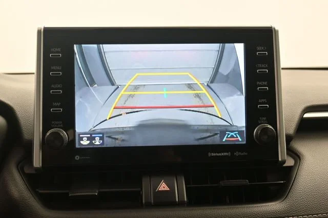 Used 2022 Magnetic Gray Met Toyota XLE image 17