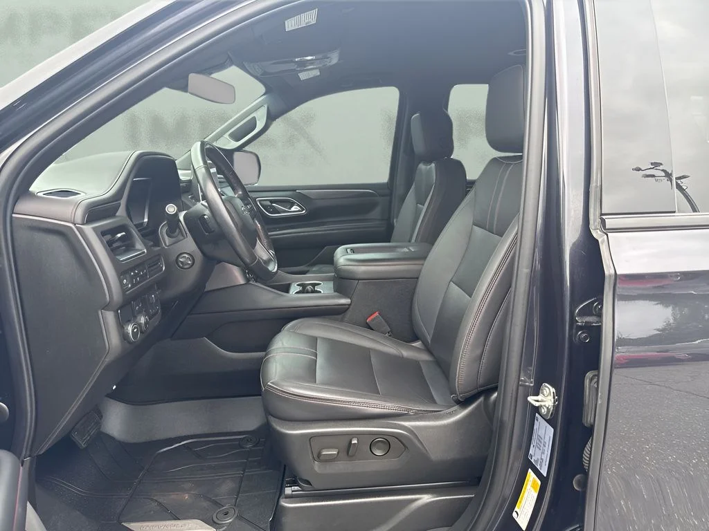 Used 2022 Gray Chevrolet RST image 16