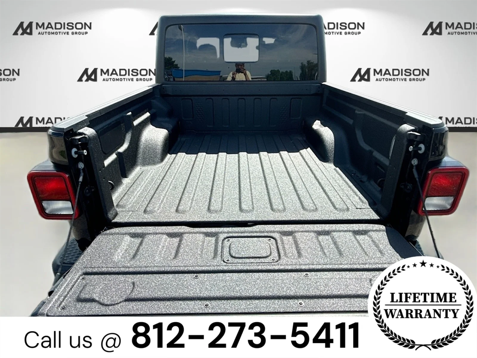 New 2026 Black Clearcoat Jeep Sport S image 25
