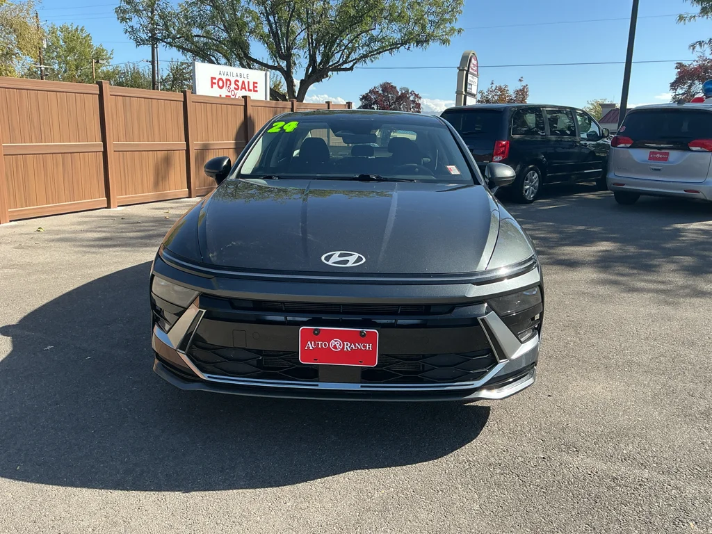 Used 2024 Portofino Gray Hyundai SEL image 2