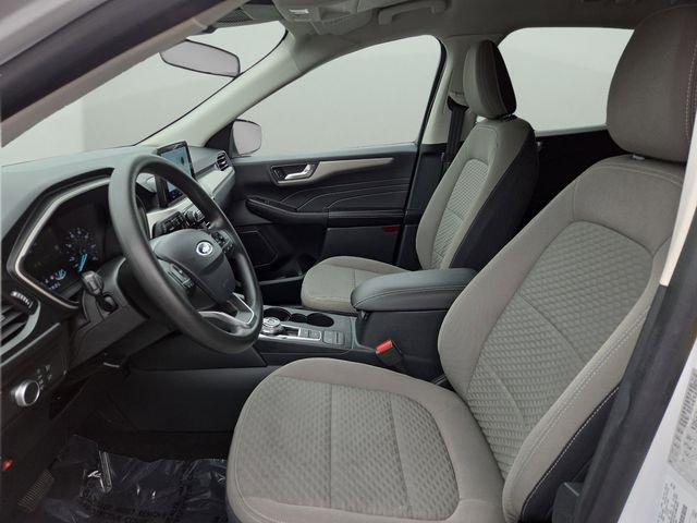 Used 2021 Oxford White Ford SE image 27