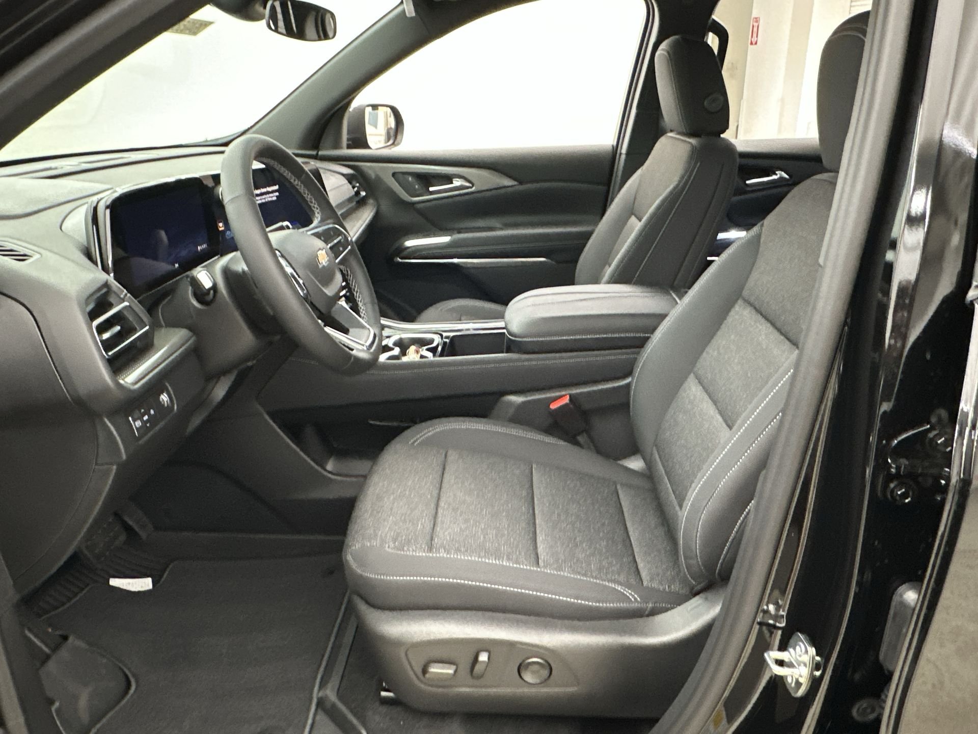 2026 Chevrolet Traverse LT - Photo 63