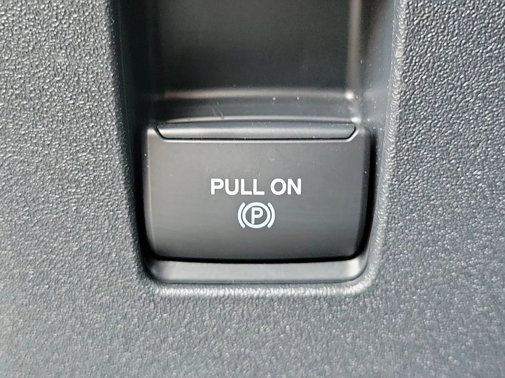 Used 2023 Gray Ford Badlands image 28