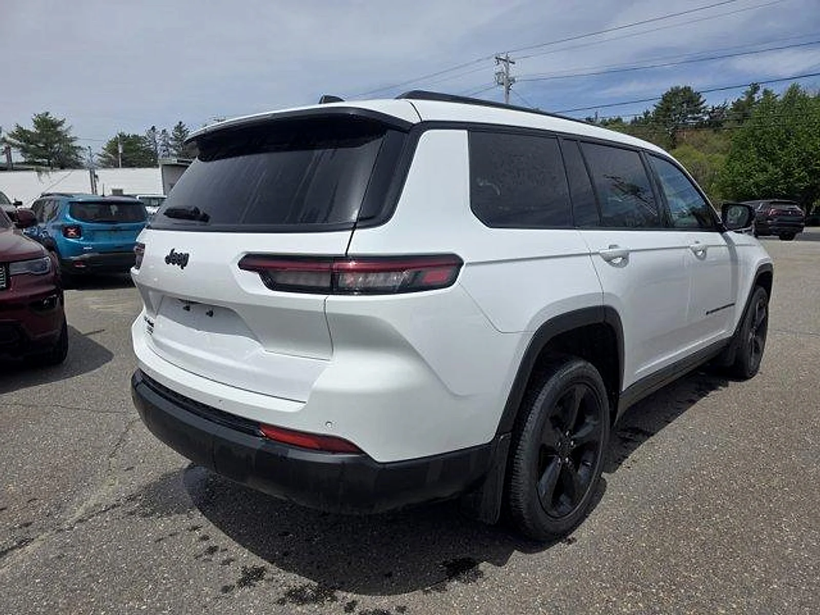 Used 2023 Bright White Clearcoat Jeep Altitude 4x4 image 5