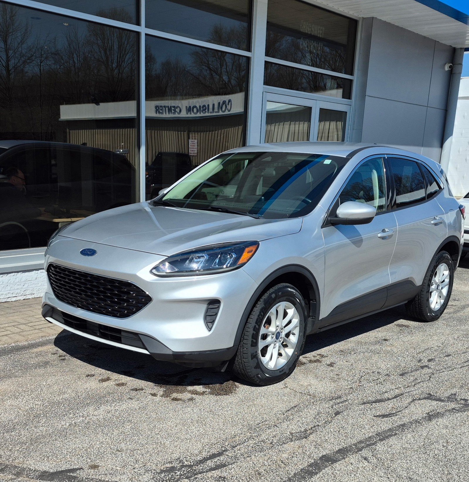 2020 Ford Escape SE