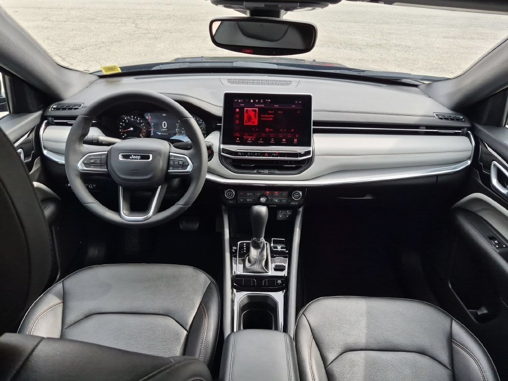 Used 2024 Black Jeep Limited image 19