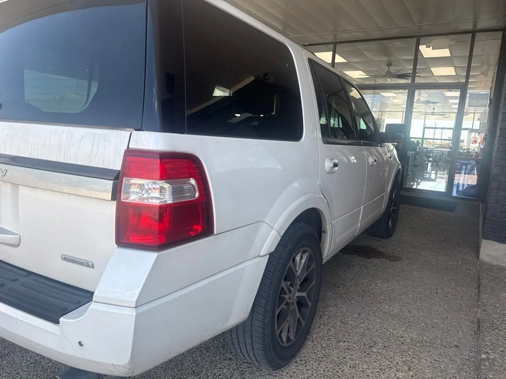 Used 2017 White Ford King Ranch image 4