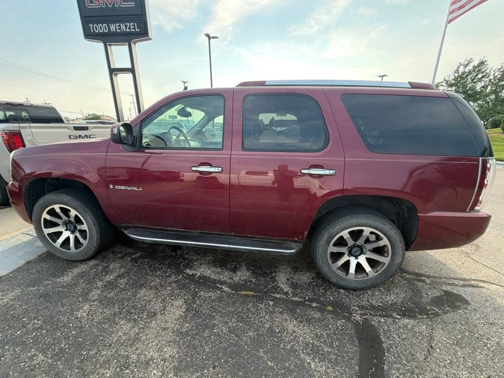 Used 2007 Sport Red Metallic GMC Denali image 9