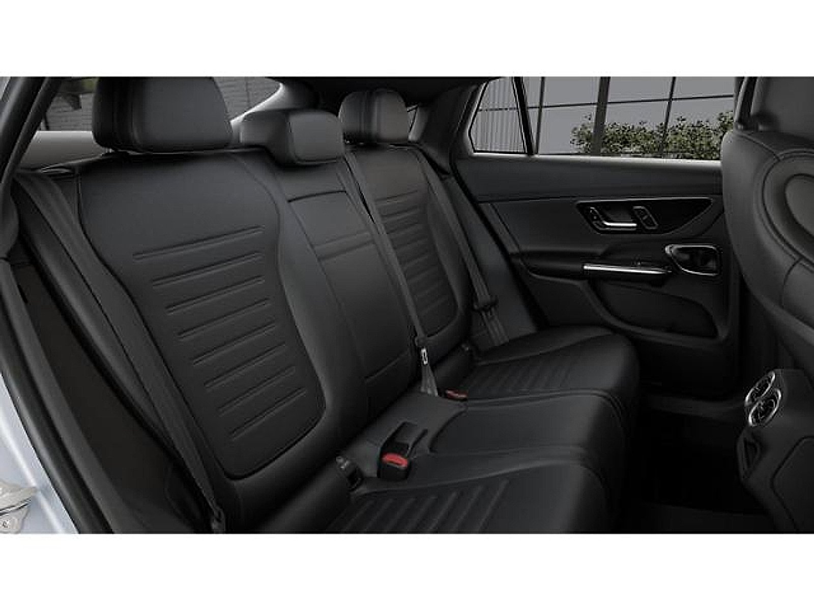 Certified Used 2024 MANUFAKTUR Moonlight White Metallic Mercedes-Benz 4MATIC® image 7