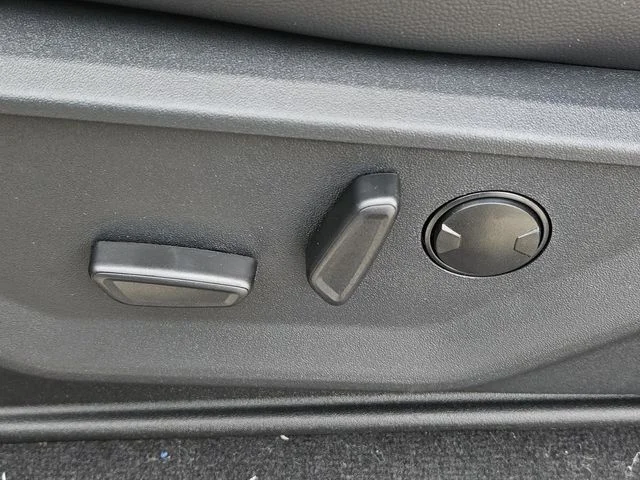 New 2026 Black Ford Lariat image 31