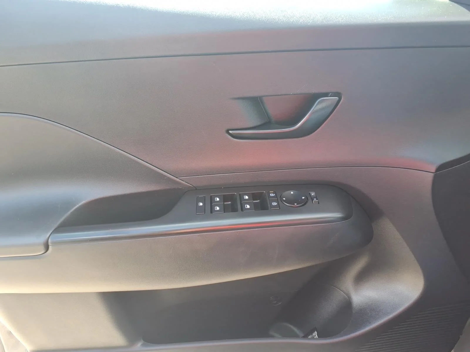 Used 2025 Gray Pearl Hyundai SEL image 24
