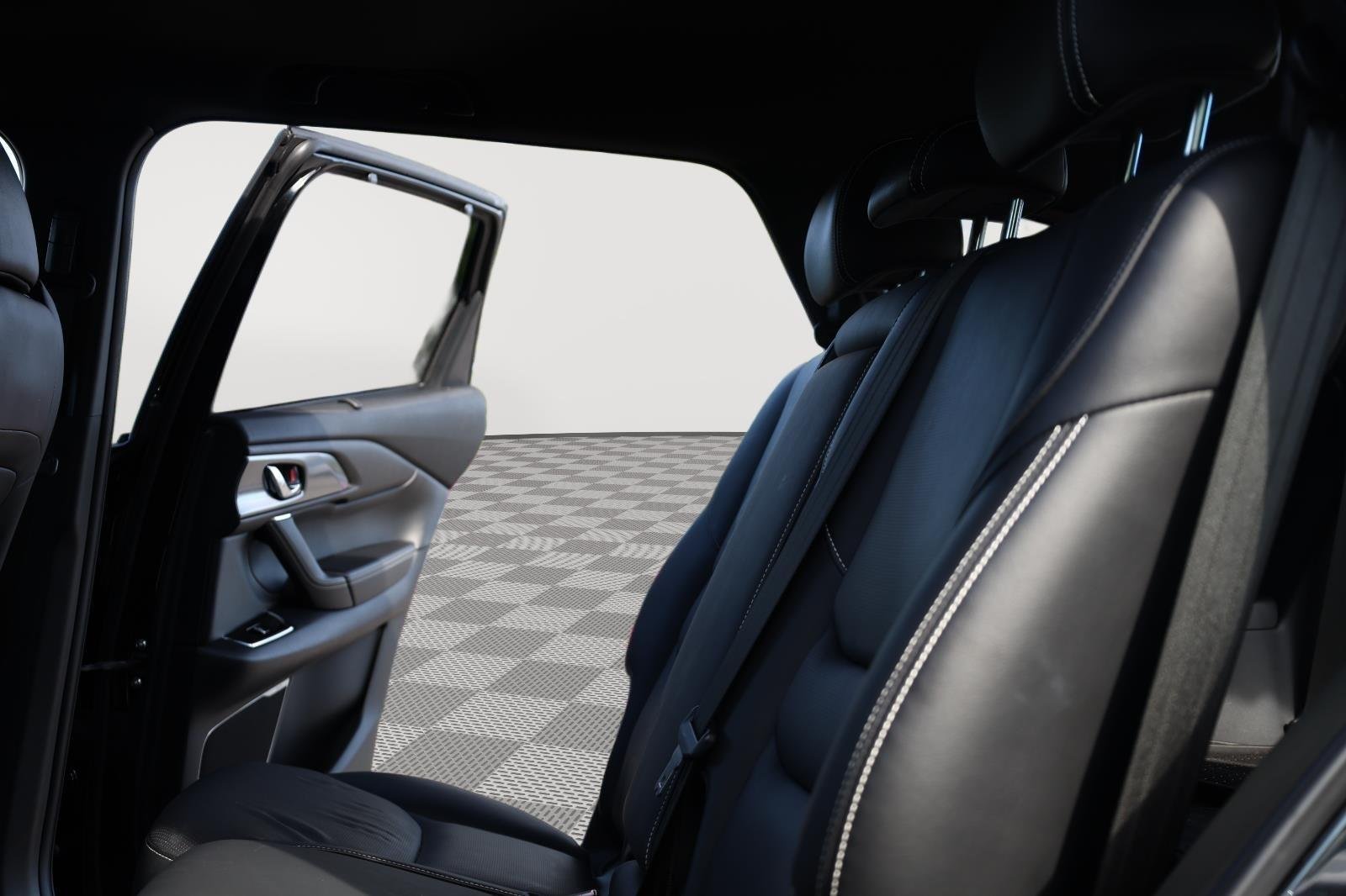 Used 2023 Jet Black Mica Mazda Grand Touring image 17