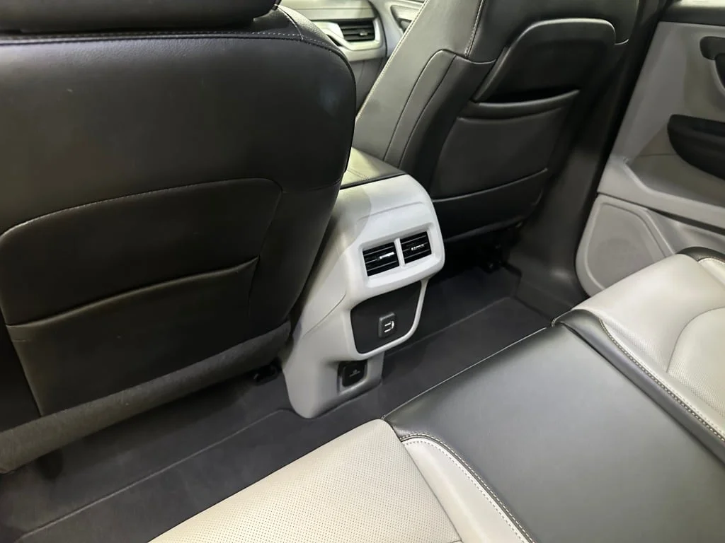 Used 2021 WHITE FROST TRICOAT GMC SLT image 20