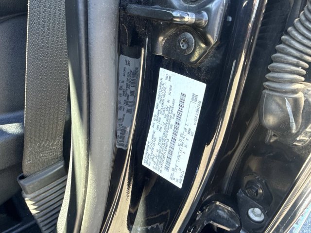 Used 2020 Black Metallic Ford Lariat image 20