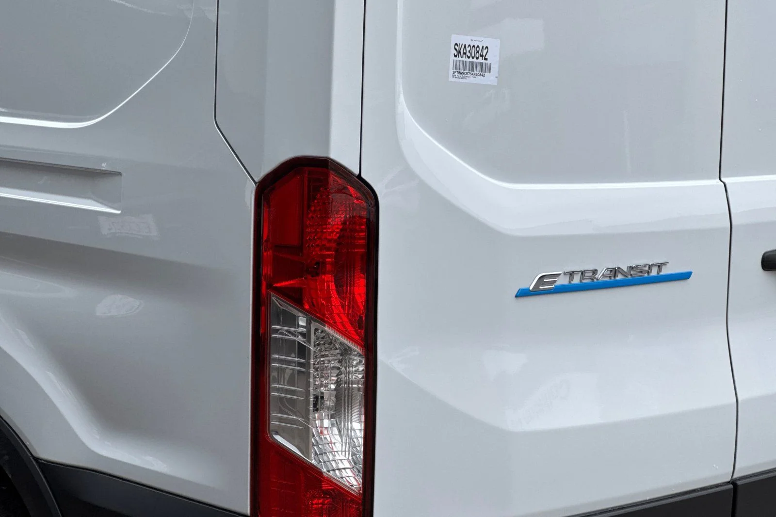 New 2025 Oxford White Ford Cargo Van image 26