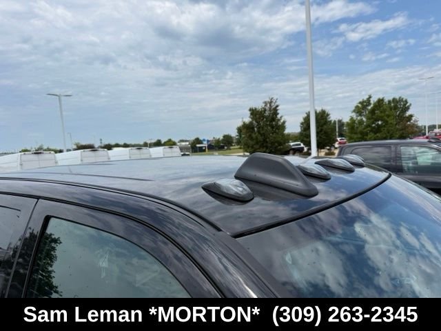 New 2026 Diamond Black Crystal Pearlcoat Ram  image 8