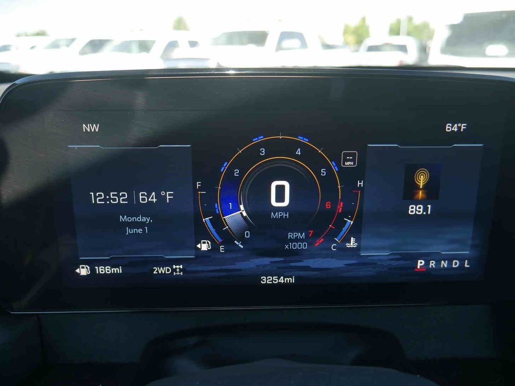 Used 2026  Chevrolet Z71 image 40