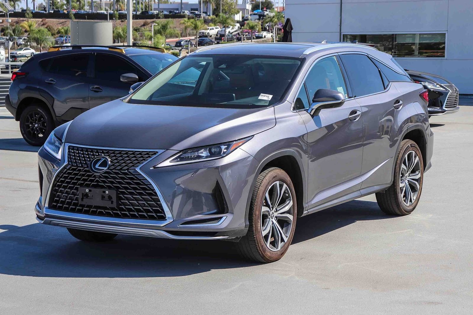 Used 2022 Gray Lexus 350 image 3