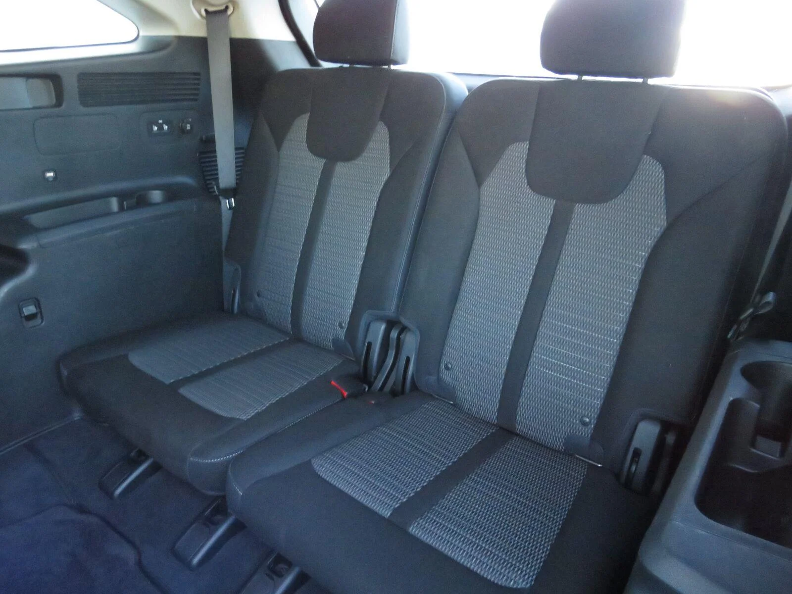 Used 2022 Gravity Gray Kia LX image 24