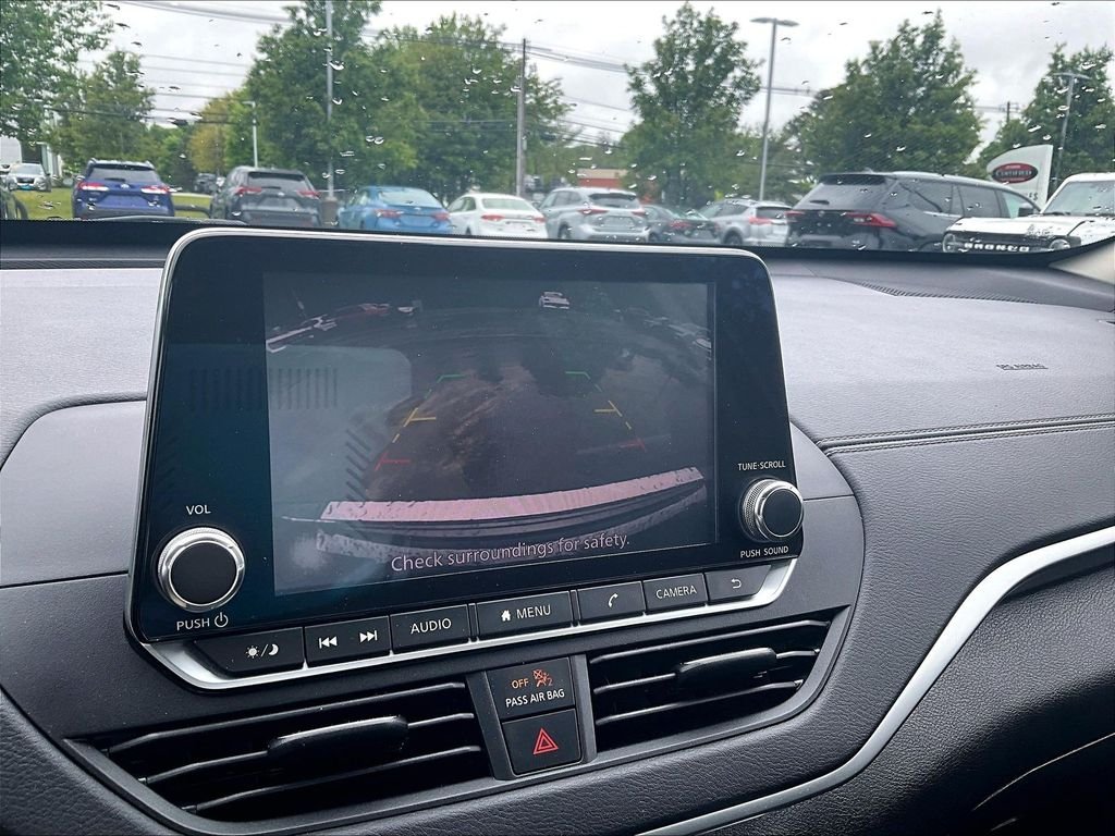 Used 2019 Gray Nissan 2.5 SV image 19