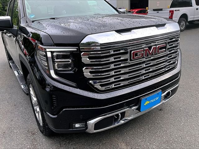 Used 2024 Black GMC Denali image 31