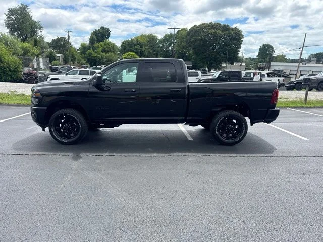 New 2026 Diamond Black Crystal Pearl-Coat Exterior Paint RAM Big Horn image 4