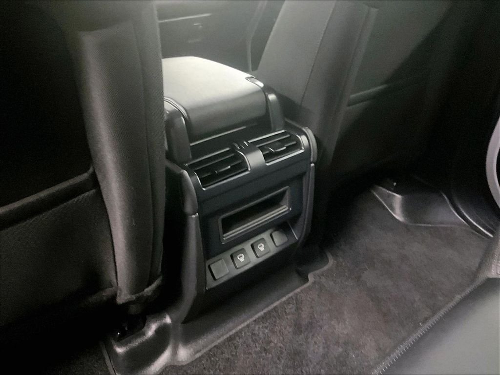 Used 2025 Black Land Rover S image 28