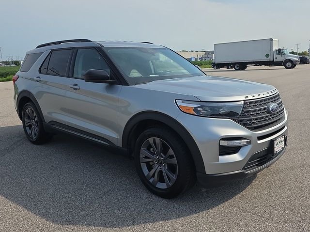 Used 2024 Silver Metallic Ford XLT image 15