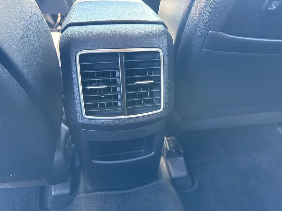 Used 2023  Kia EX image 16