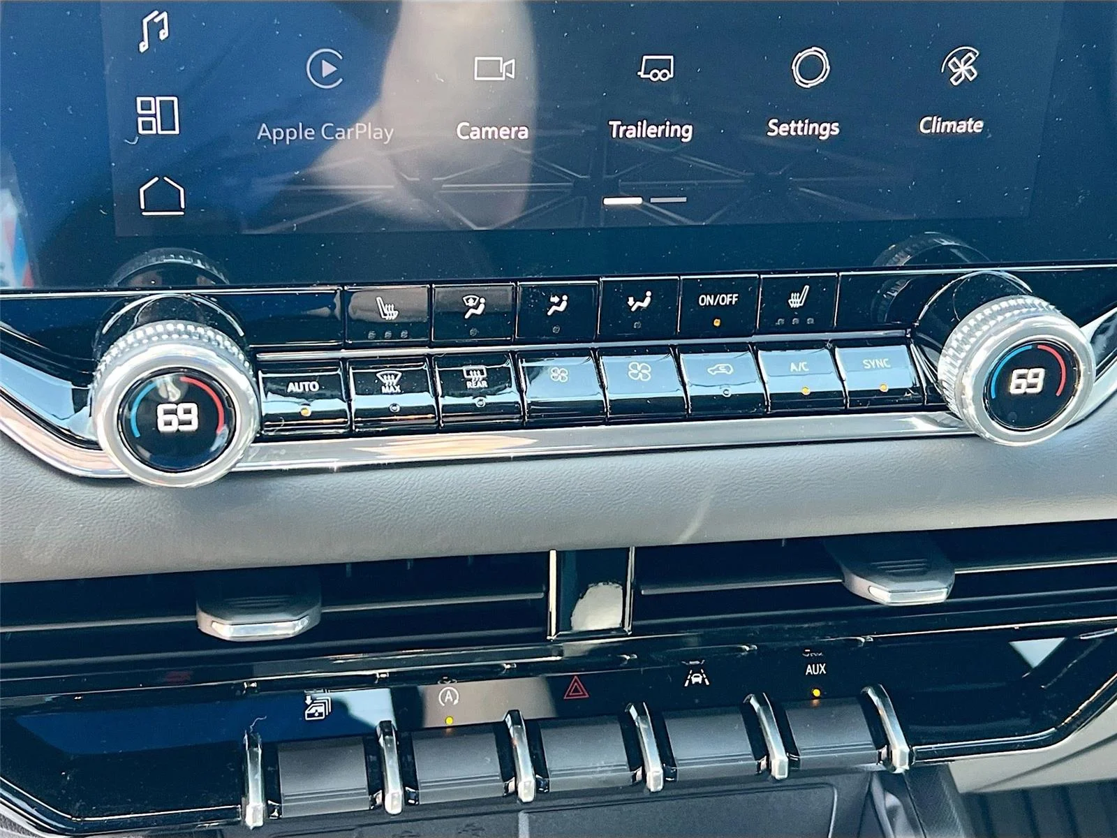 2026 GMC Canyon Elevation - Photo 9