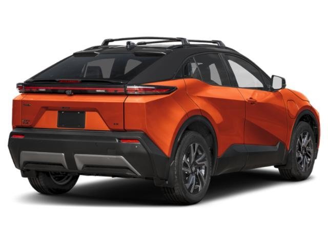 New 2026 Tandoori with Midnight Black Metallic roof <sup>1</sup> Toyota  XSE image 2