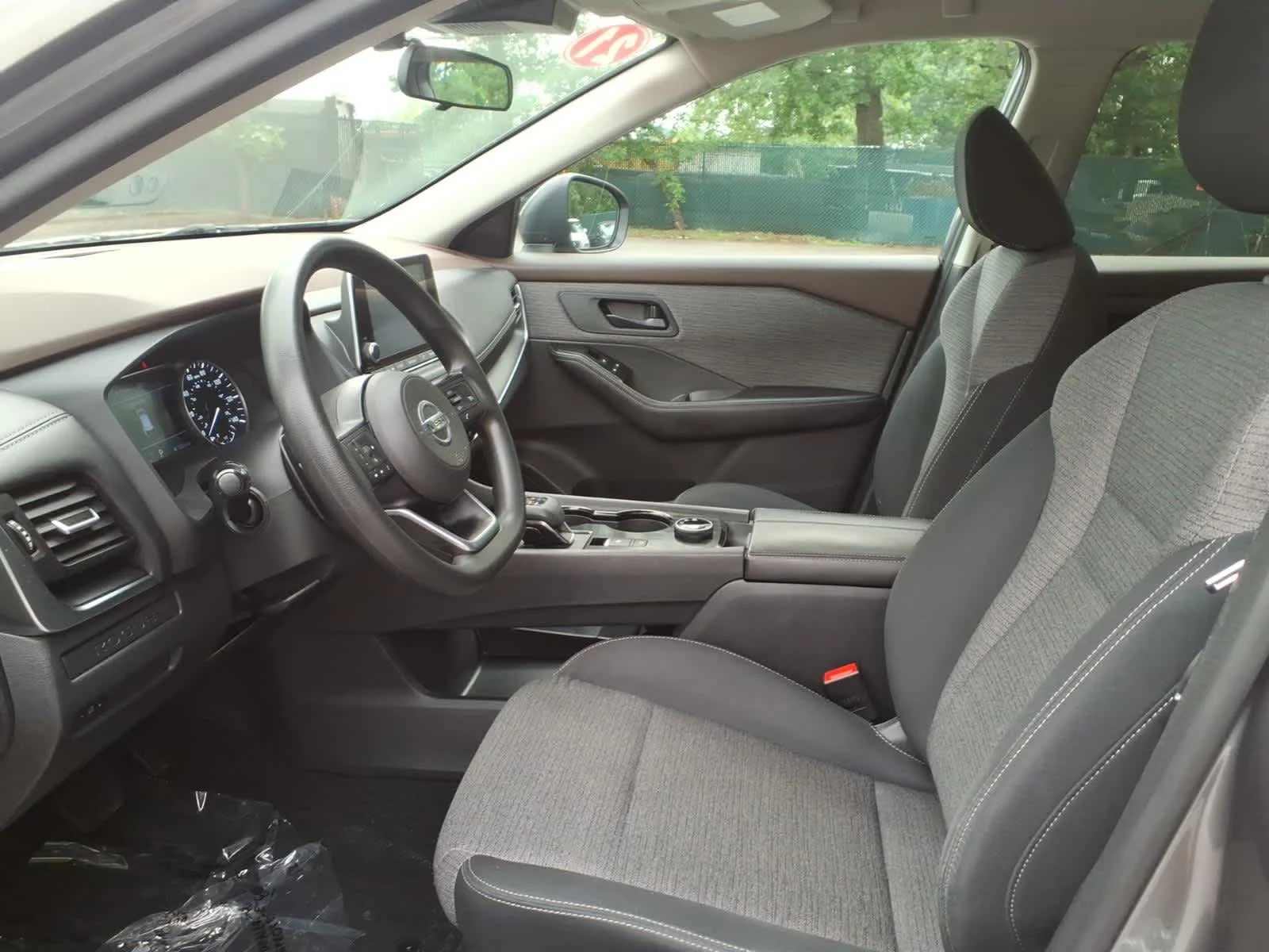 Certified Used 2021 Gun Metallic Nissan S image 16
