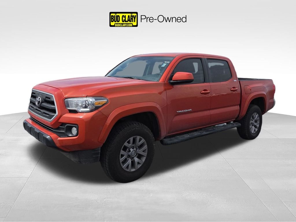 2017 Toyota Tacoma SR5 Double Cab 4x4 V6 Auto Short Bed's photo