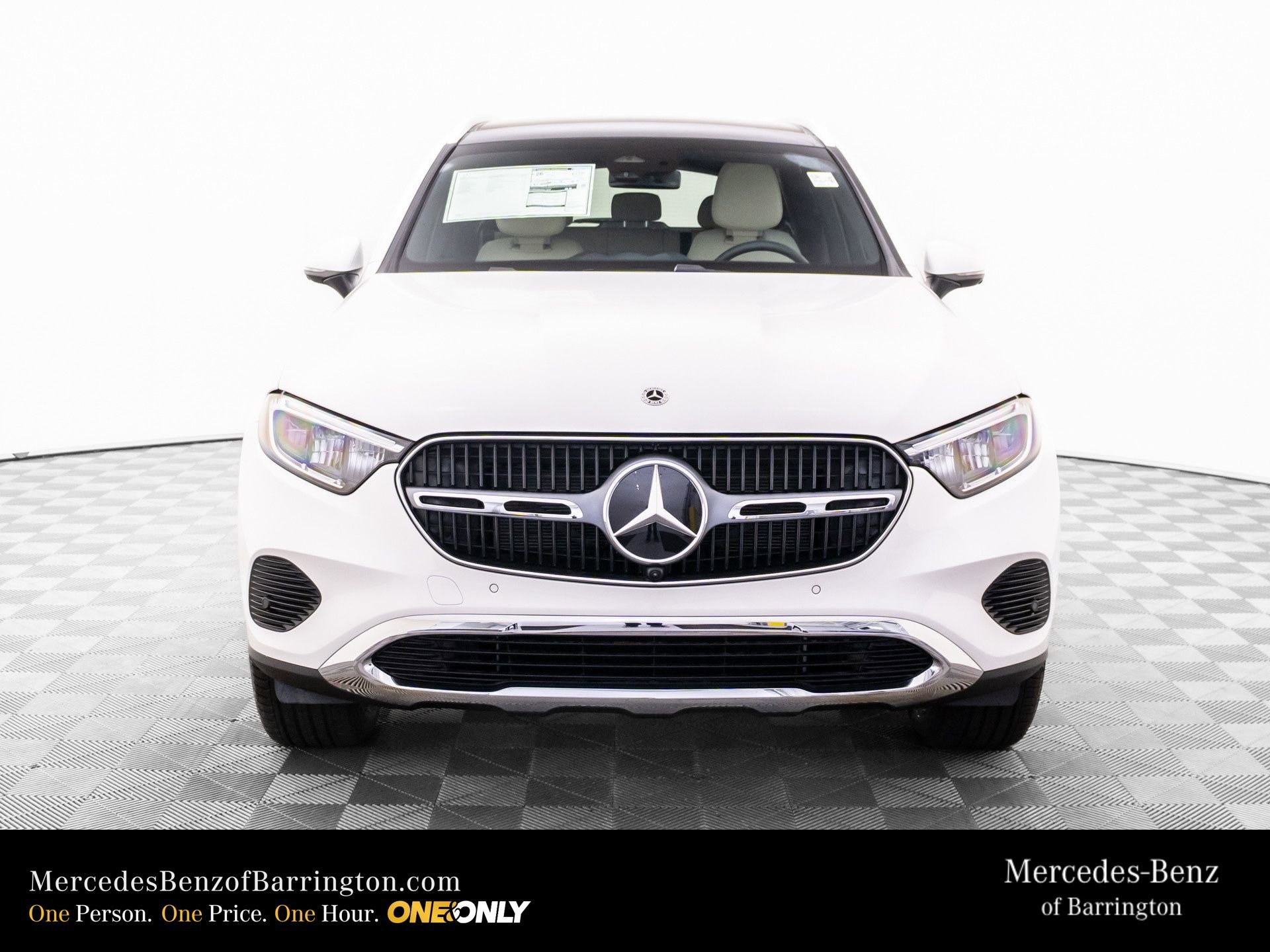 New 2026 Polar White Mercedes-Benz GLC 300 image 53