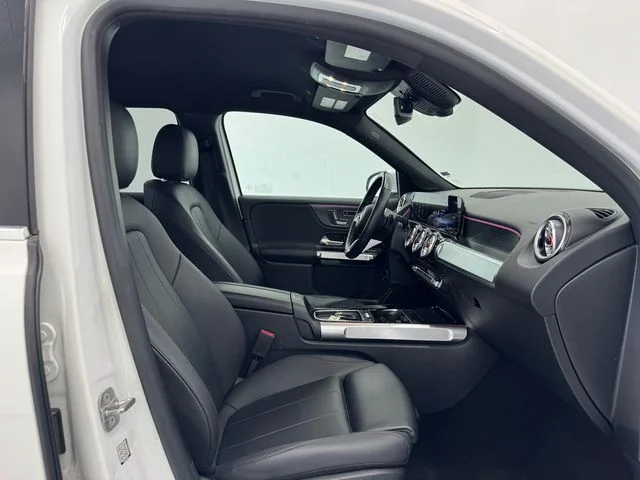 Certified Used 2024 Polar White Mercedes-Benz GLB 250 image 15