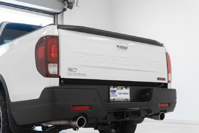 Used 2024 White Honda TrailSport image 23