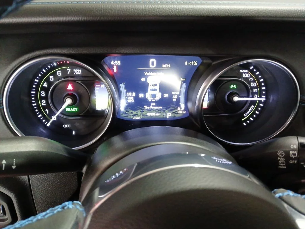 Used 2023 Red Jeep Rubicon 4xe image 14