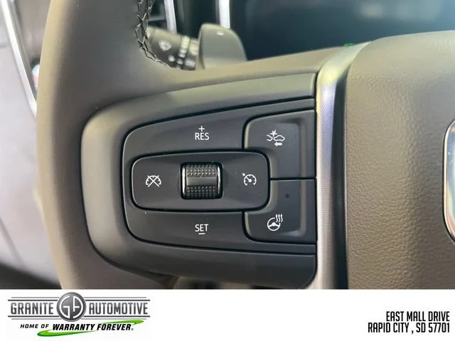 New 2026 Summit White GMC SLT image 32