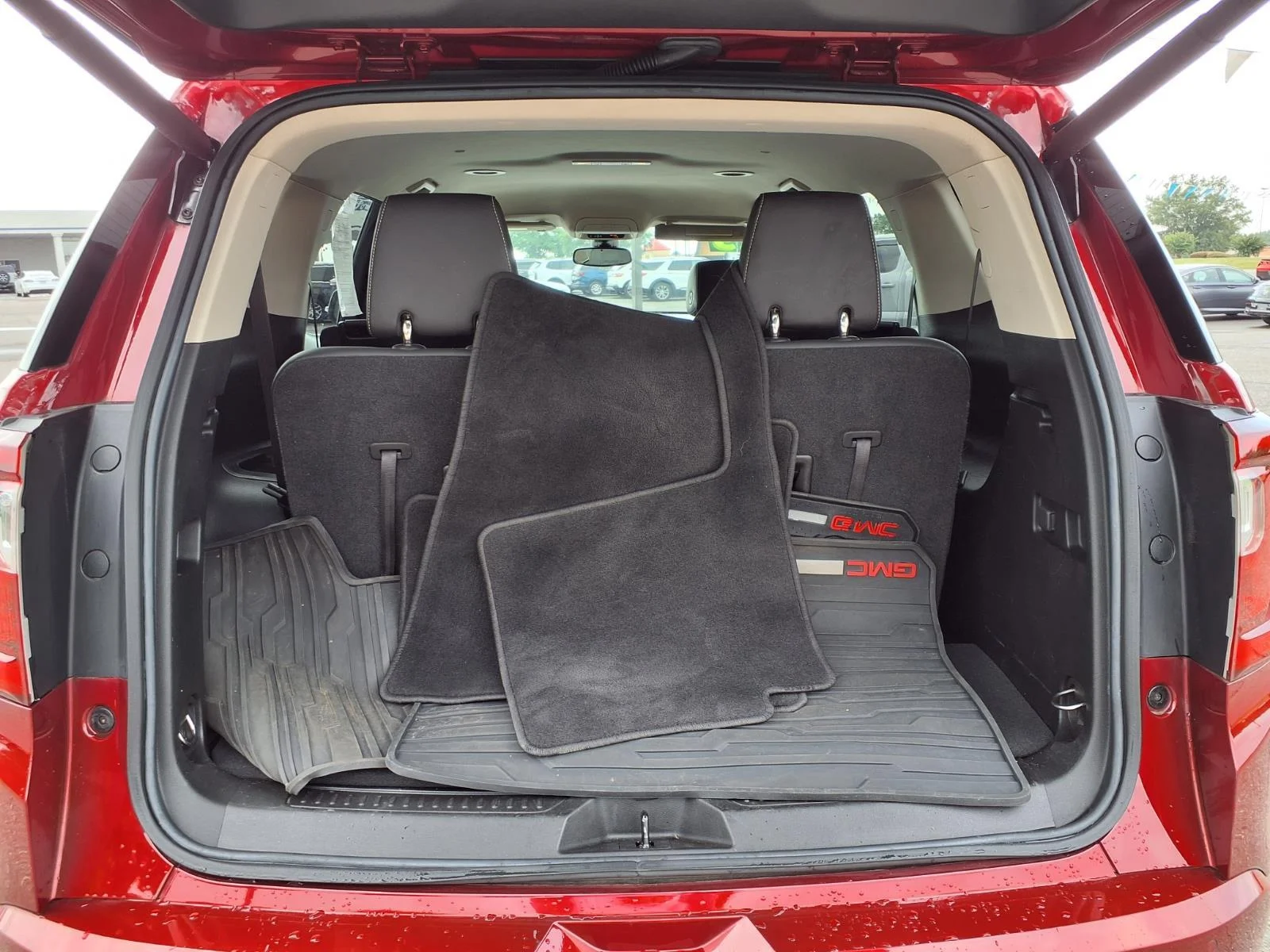 Used 2023 Volcanic Red Tintcoat GMC Denali image 33