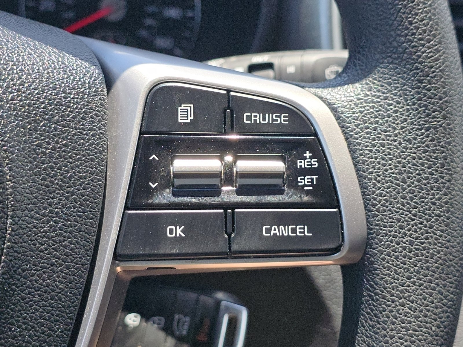 Used 2020 Silver Kia L image 29