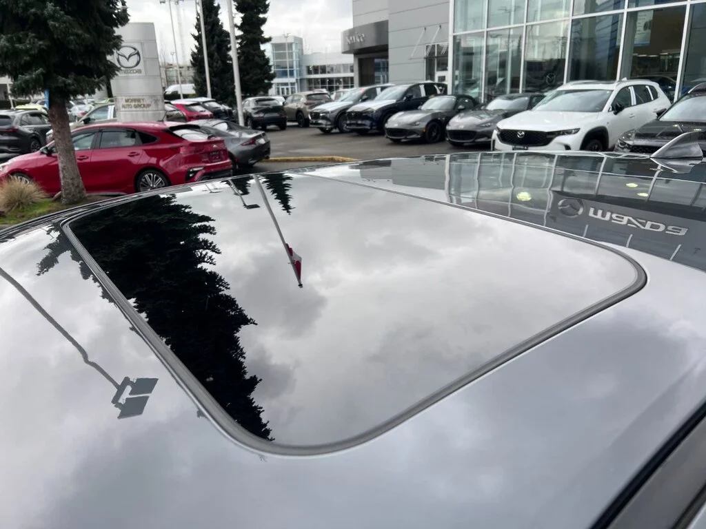 Certified Used 2023  Mazda Signature AWD at Top of the line Turbo AWD! Certif image 25