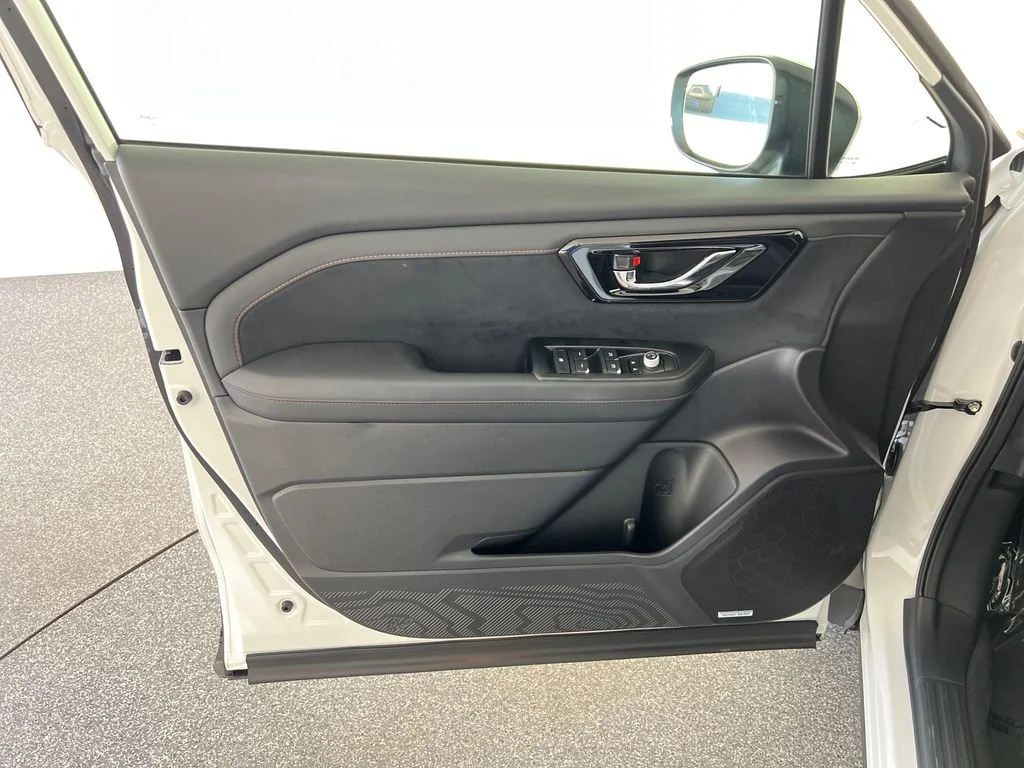 2026 Subaru Forester Sport - Photo 12