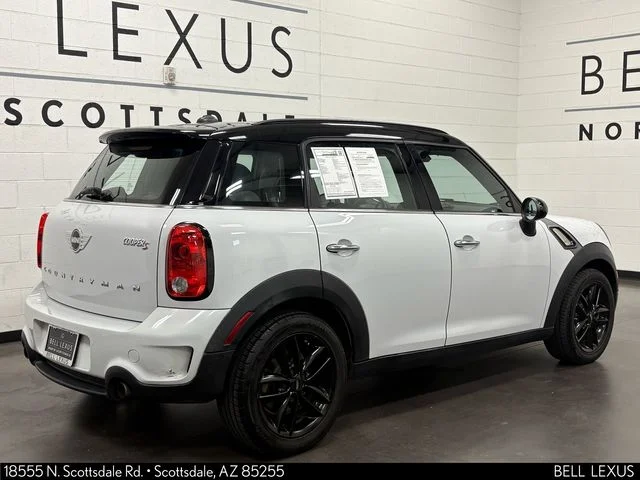 Used 2016 White MINI Base image 4